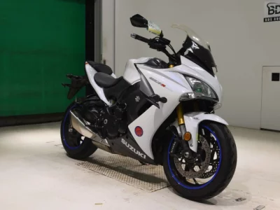 Suzuki GSX-S1000F
