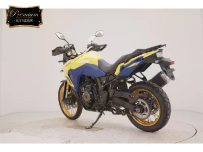 Suzuki V STROM 800DE