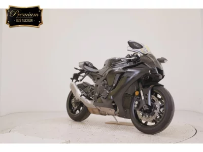 Yamaha YZF-R1