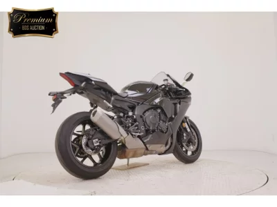 Yamaha YZF-R1