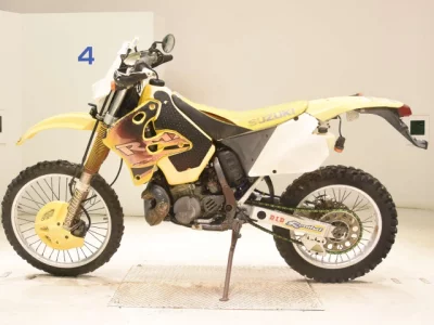 Suzuki RMX250S