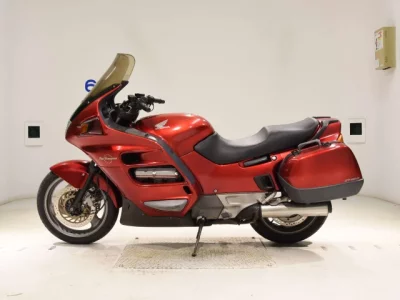 Мотоцикл из Японии Honda ST1100