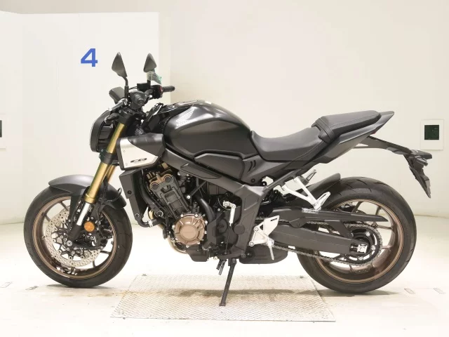 Honda CB650R-2E CLUTCH 2025