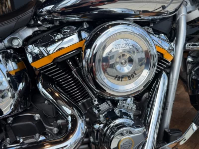 Yamaha SR400-1