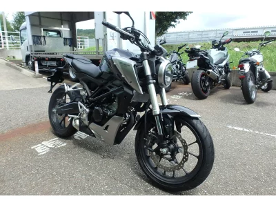 Honda CB125R