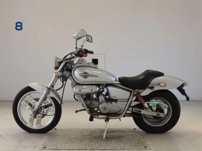 Honda MAGNA 50