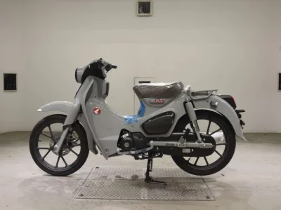 Мотоцикл из Японии Honda C125-2