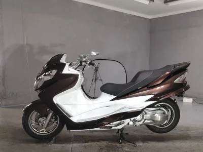 Suzuki SKYWAVE 250SS