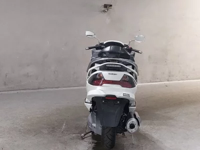 Suzuki SKYWAVE 250S
