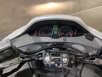Suzuki SKYWAVE 250S