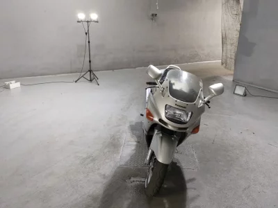 Kawasaki ZZR400