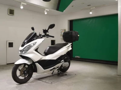 Honda PCX125-2