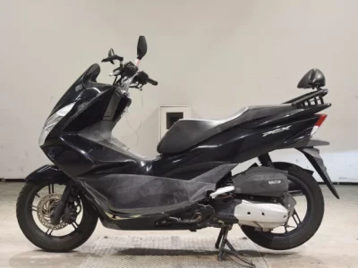 Honda PCX125-2