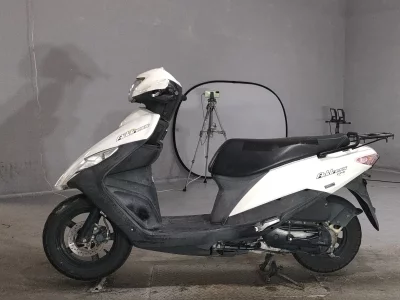 Suzuki ADDRESS V125