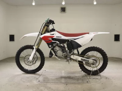 Yamaha YZ125