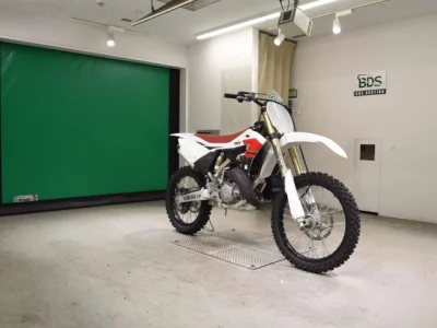 Yamaha YZ125