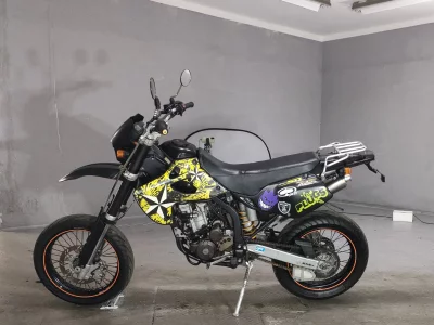 Kawasaki D-TRACKER