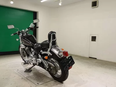 Yamaha VIRAGO 250 с аукционов Японии