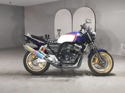 Honda CB400SFV-3