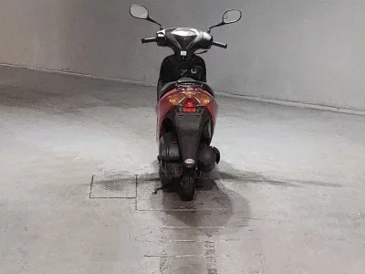 Suzuki ADDRESS V50