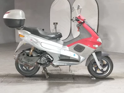 Piaggio PIAGGIO RUNNERVXR200