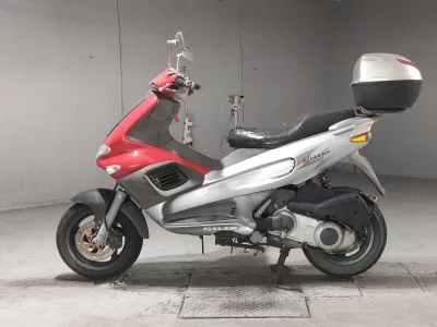 Piaggio PIAGGIO RUNNERVXR200
