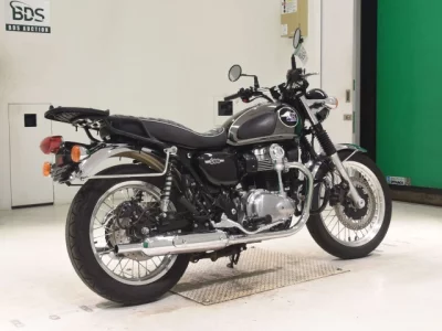 Kawasaki W800-2