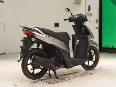 Suzuki ADDRESS110-2
