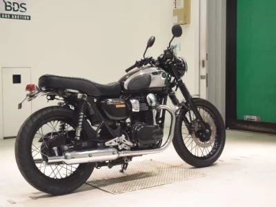 Kawasaki W800