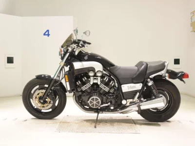 Yamaha V-MAX