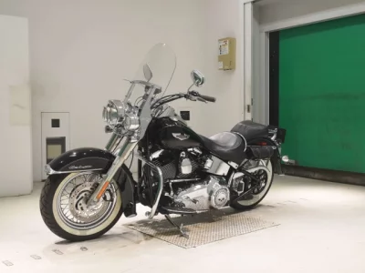 Harley-Davidson HARLEY FLSTN1580