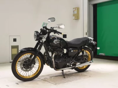Kawasaki W800