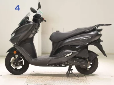 Suzuki  BURGMAN 125