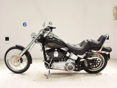 Harley-Davidson HARLEY FXSTC1580