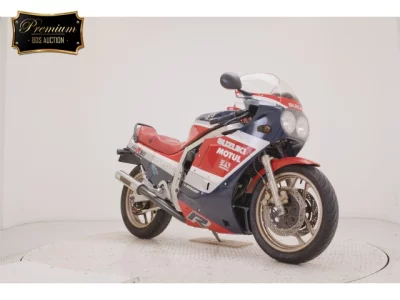 Suzuki GSX-R750-1