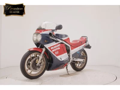 Suzuki GSX-R750-1