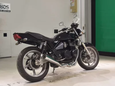 Kawasaki ZEPHYR400