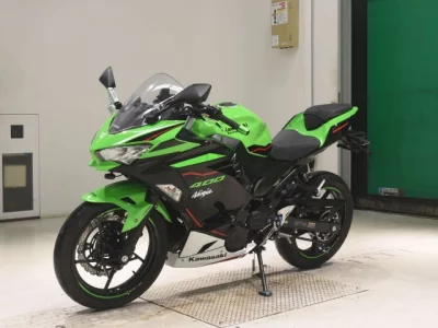 Kawasaki NINJA400-2