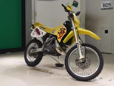 Suzuki RMX250S
