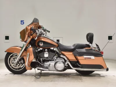 Harley-Davidson HARLEY FLHX1580