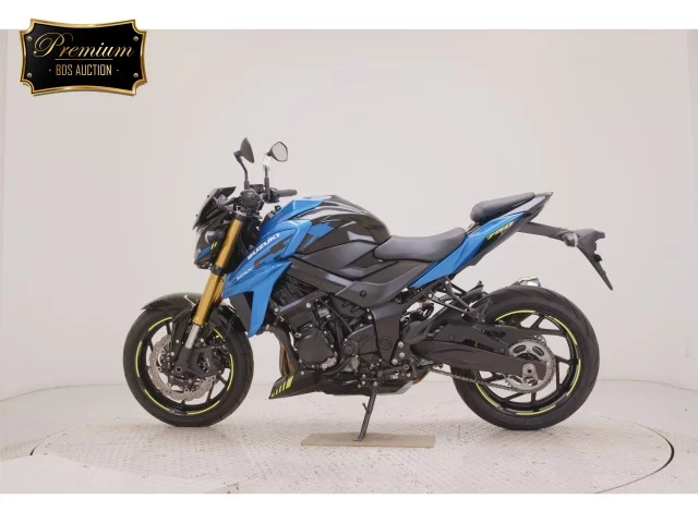 Suzuki GSX-S750 2021