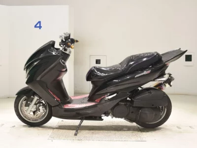 Yamaha MAJESTY 155S