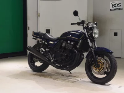 Kawasaki ZRX400