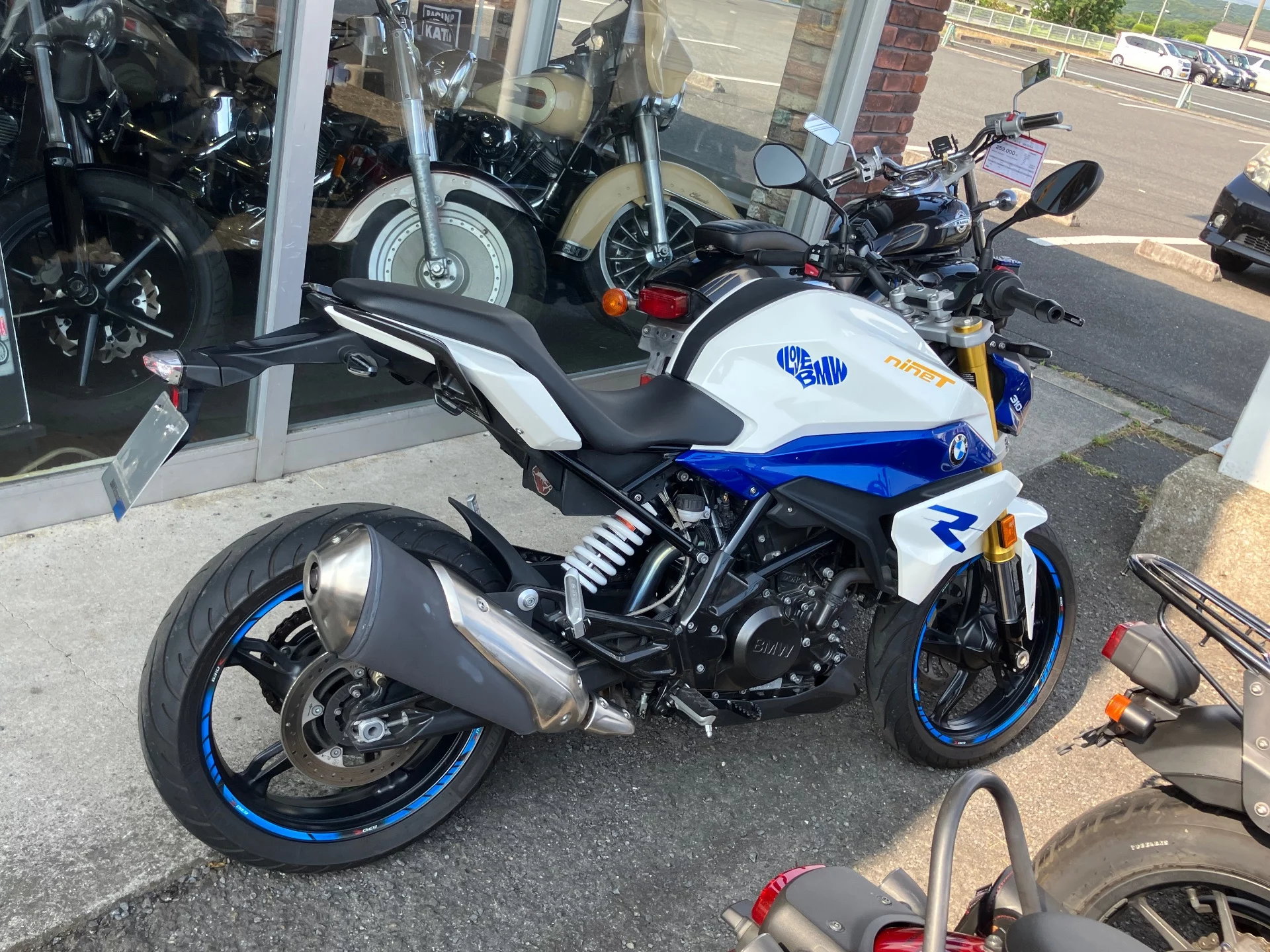 BMW BMW G310R  с аукциона в Японии