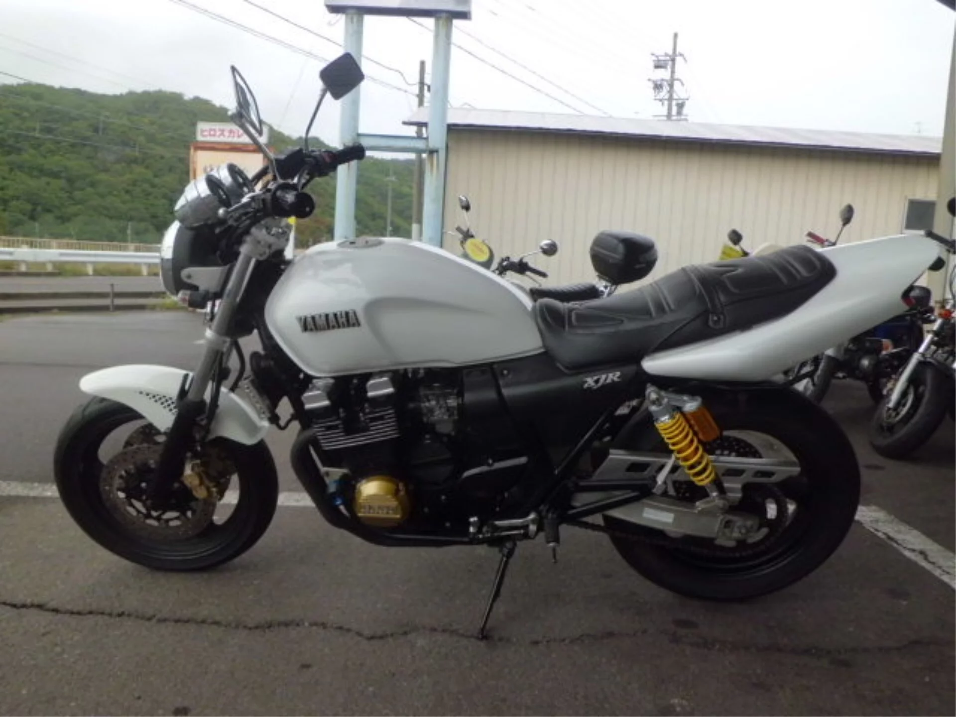 Yamaha XJR400R-1  с аукциона в Японии