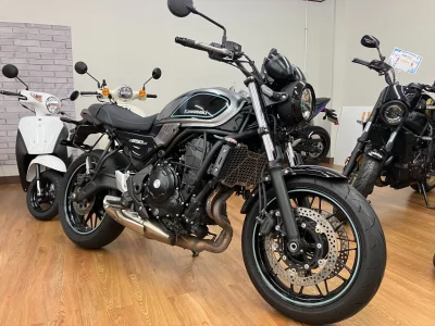 Kawasaki Z650RS