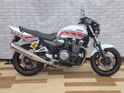 Yamaha XJR1300