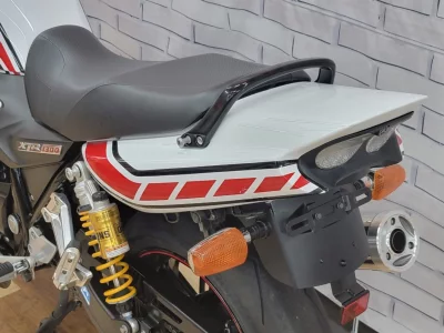 Yamaha XJR1300 с аукционов Японии