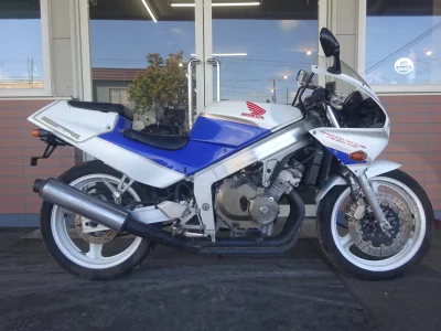 Honda CBR250R