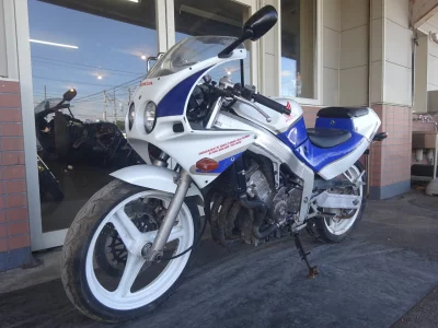 Honda CBR250R